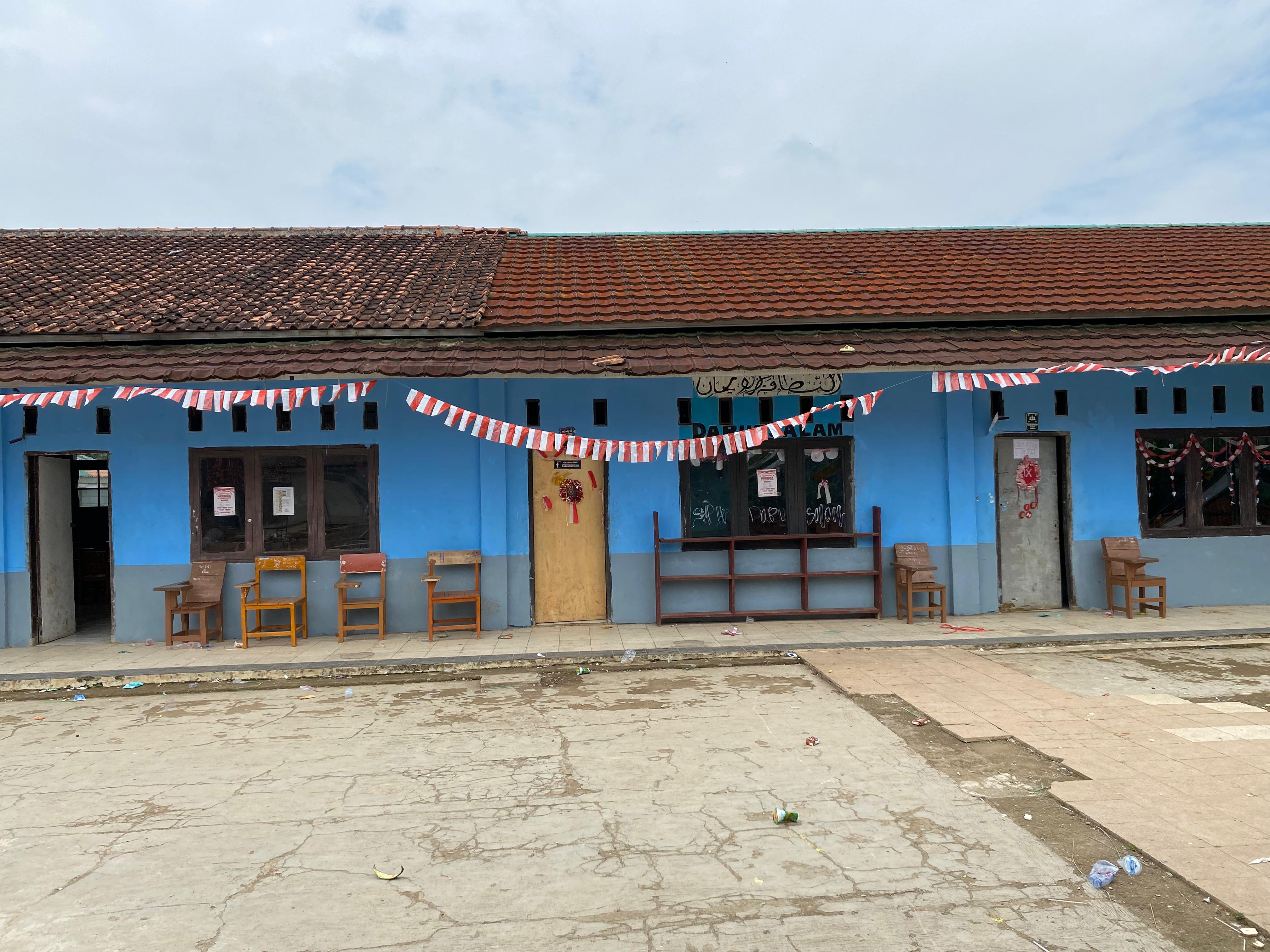 Gedung SMP IT dan MA